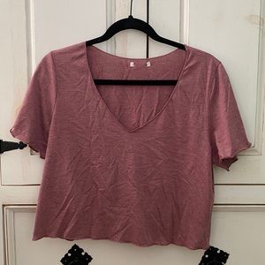 Cropped v-neck tshirt